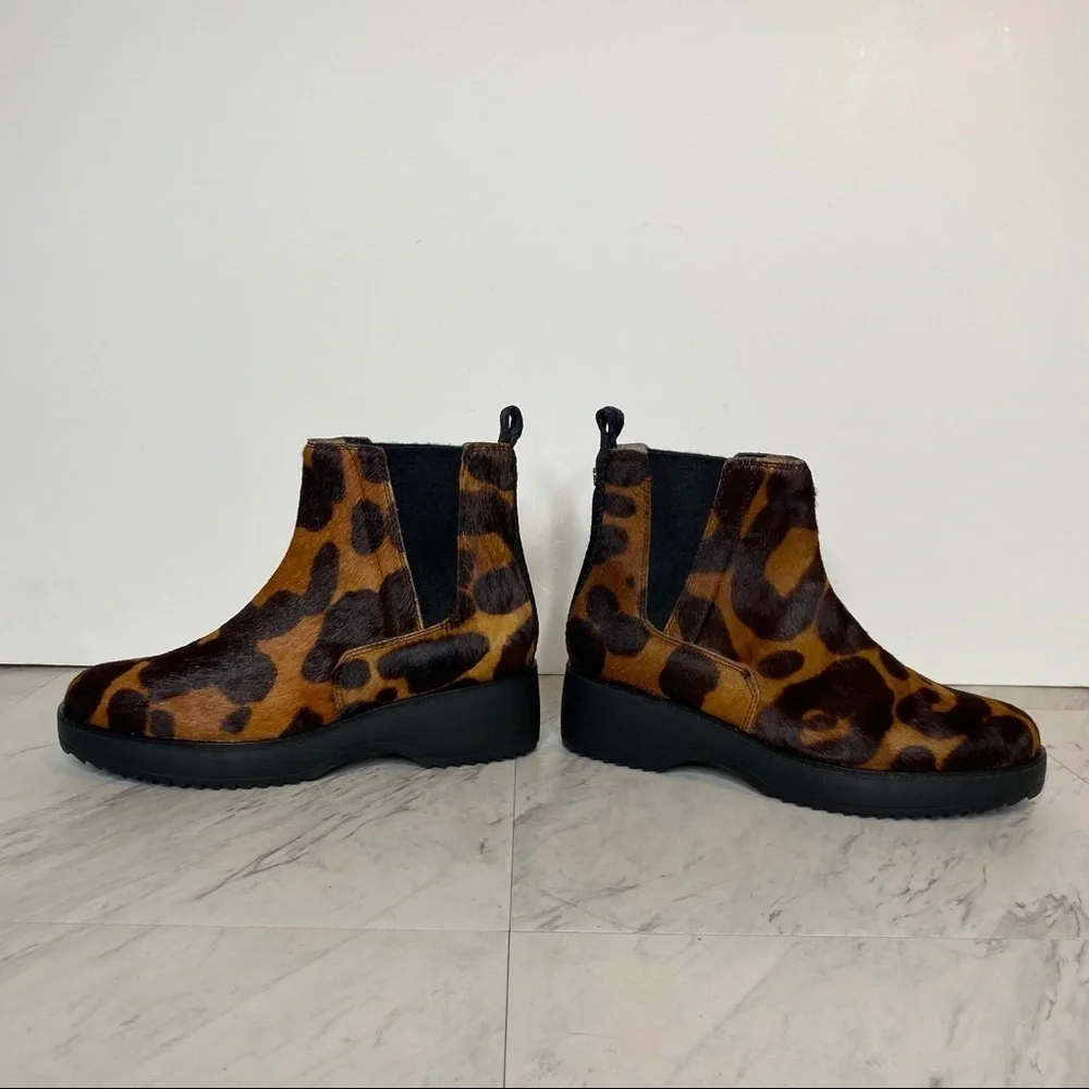 New! Louise et Cie Zareb Chelsea Platform Bootie 6M
